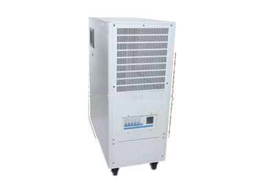 Design compact solaire outre du système d'alimentation de grille tout dans une représentation stable